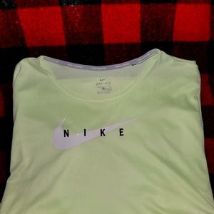 Nike Tshirt